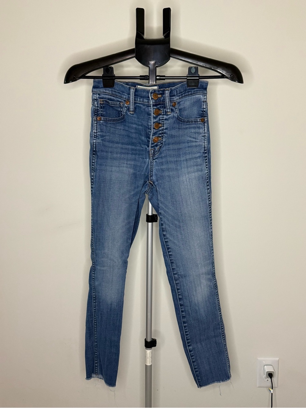 Madewell 9” High-Rise Skinny Crop Jeans Size 24 Button Fly Raw Hem - Picture 2 of 11